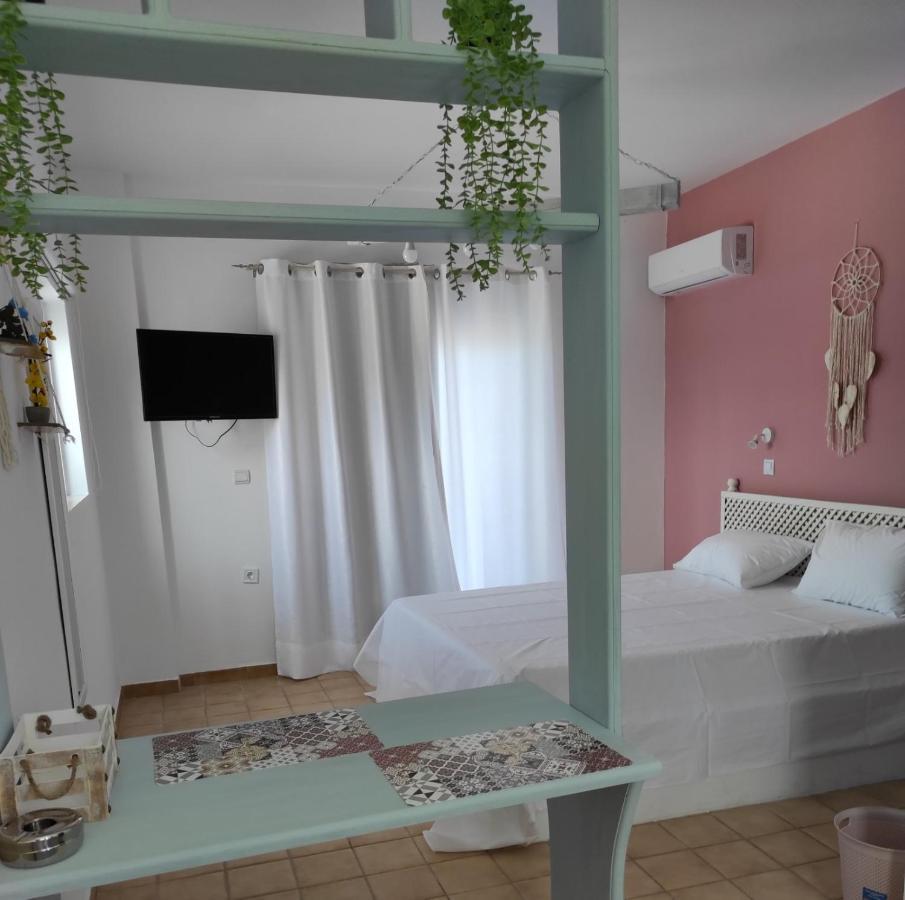 Arocaria - Faliraki Peaceful Apartments Exteriör bild